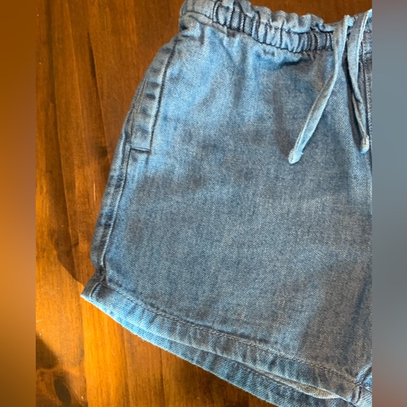 ⚓️Old Navy Toddler Jean Shorts Sz 4T - Picture 4 of 10